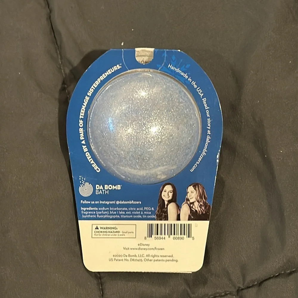Da Bomb Bath FROZEN II Glitter Bath Bomb Anna Elsa Snow Flower Scent 7oz NEW